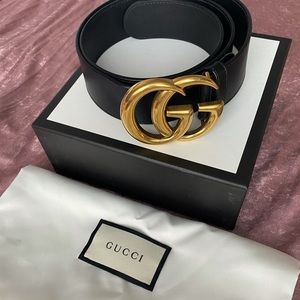 Gucci double G leather belt